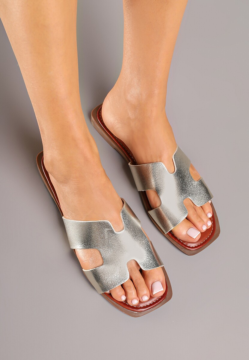 Białe Casualowe Klapki z Geometryczną Cholewką Sallasena