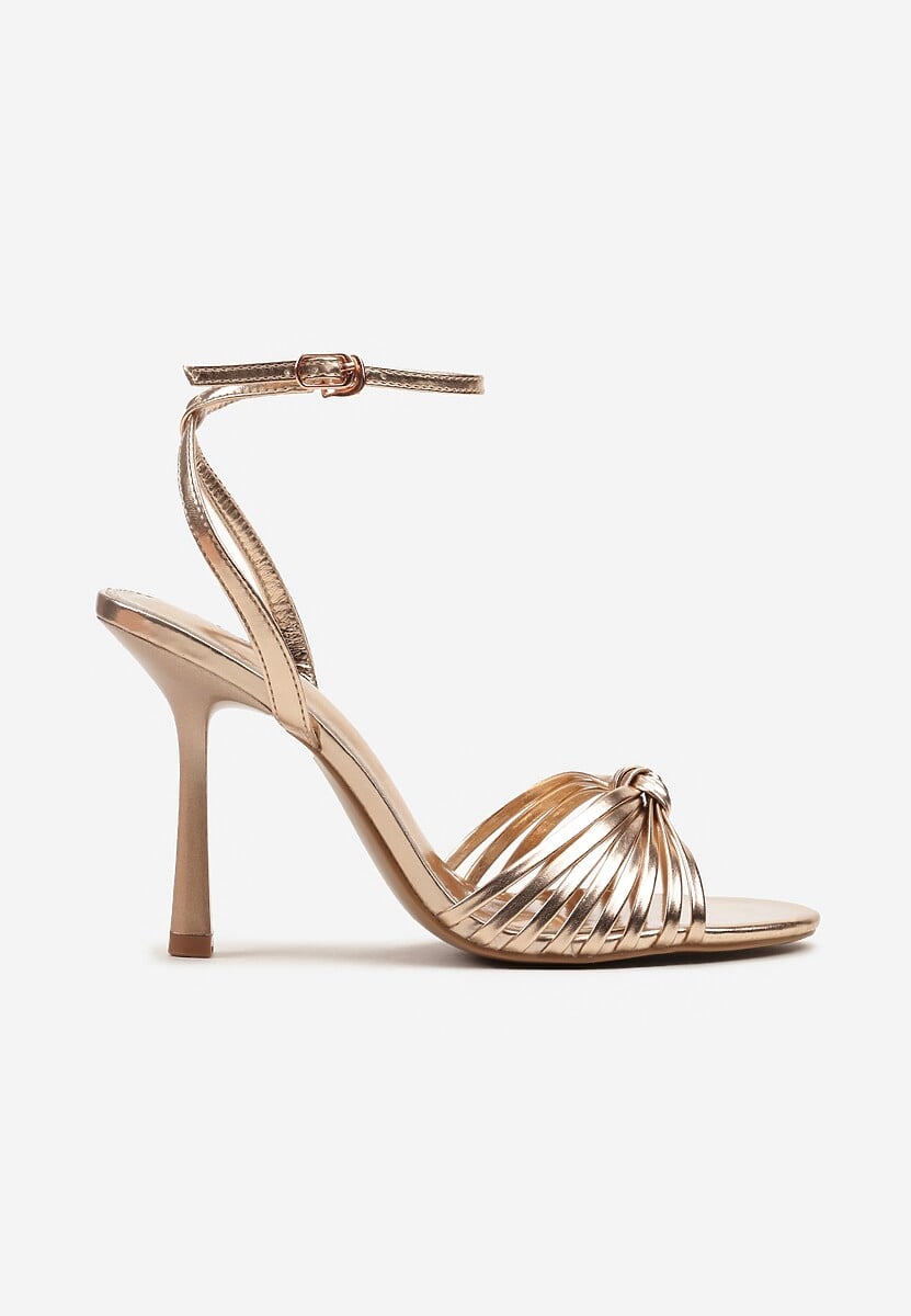 Szampańskie Sandały na Szpilce z Cienkimi Paseczkami z Supełkiem Wloedia