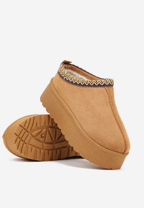 Brązowe Śniegowce z Ekozamszu na Platformie z Niską Cholewką z Ozdobnym Haftem Garvia