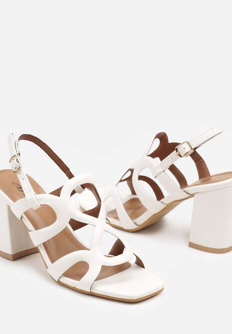 Białe Sandały na Słupku Ozdobione Geometrycznymi Motywem Meloneira