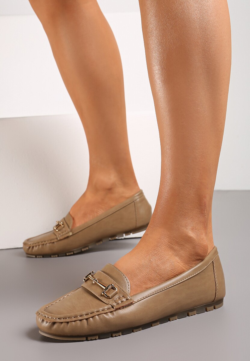 Ciemnobeżowe Mokasyny z Metaliczną Klamerką Heliantha