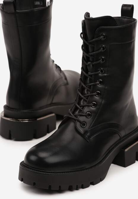 Czarne Botki na Platformie z Tłoczeniem w Stylu Workerów Vivietta