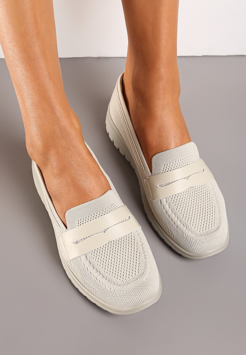 Beżowe Sportowe Mokasyny z Elastyczną Ażurową Cholewką Tykoletta