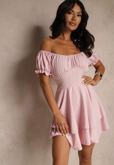 Różowa Sukienka z Bawełną Ozdobiona Falbankami  i Bufkami Mavilare