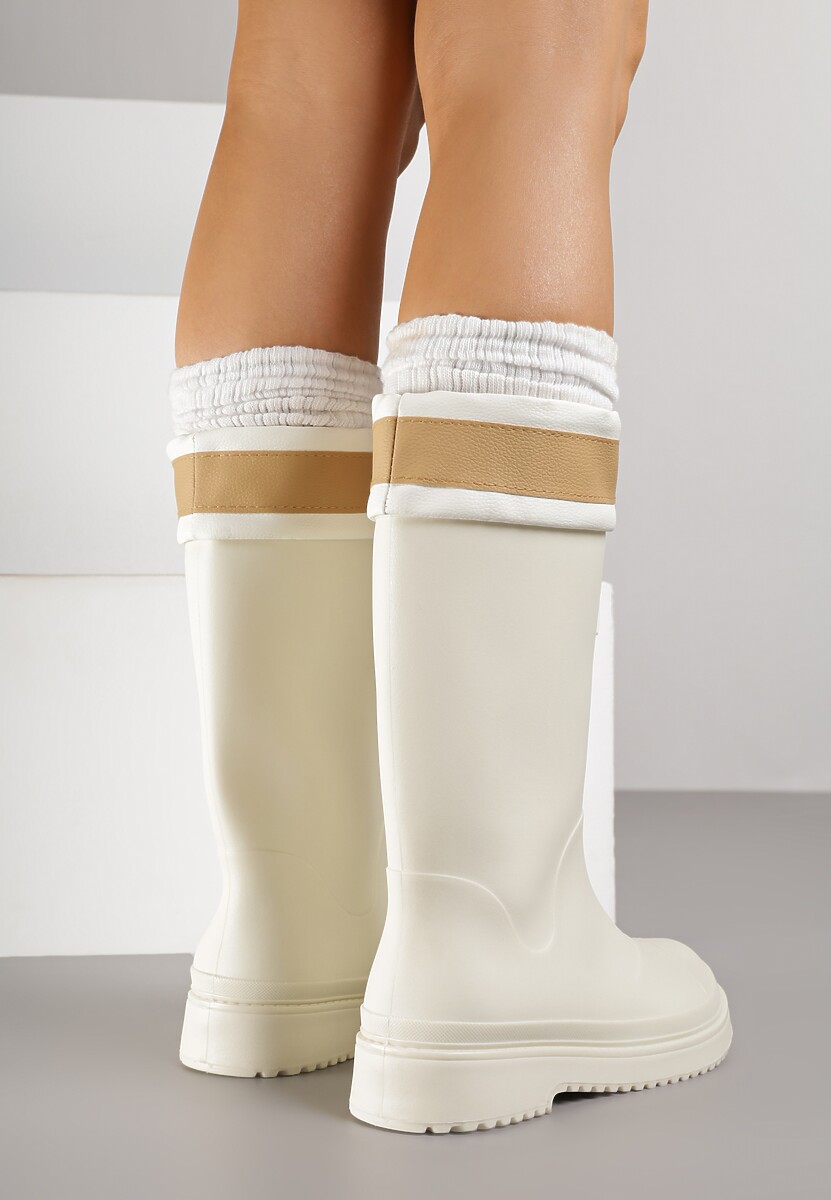 Białe Kalosze Ozdobione Napisem ze Ściągaczem przy Cholewce Voslia