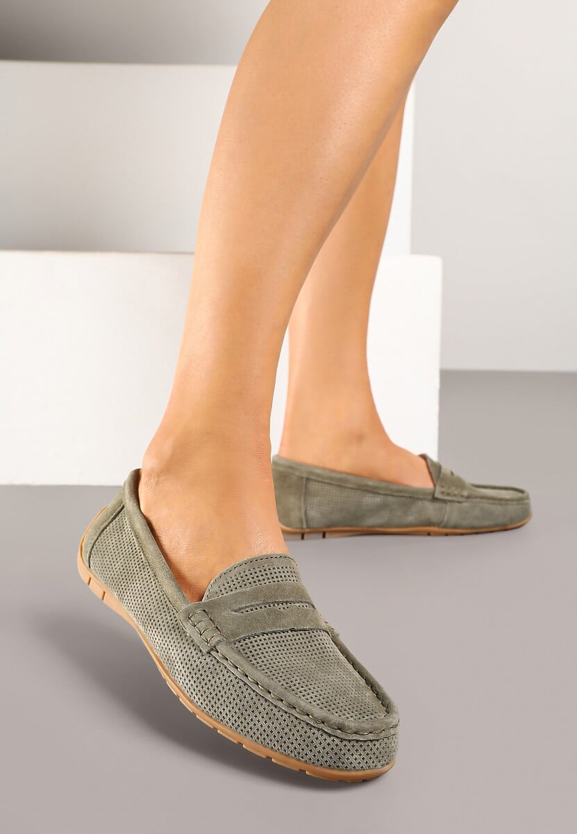 Fuksjowe Mokasyny ze Skóry Naturalnej Zdobione Perforacją Revaya