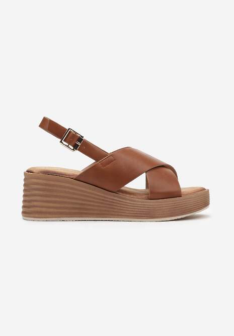 Brązowe Klasyczne Sandały na Koturnie z Odkrytą Piętą Zapinane na Sprzączkę Moonariel