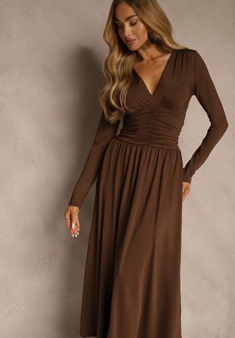 Brązowa Taliowana Sukienka Longsleeve z Wiskozą z Marszczeniem i Dekoltem V Elirie