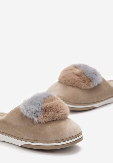 Ciemnobeżowe Kapcie z Pomponem w Kształcie Serduszka z Futerka Rafima