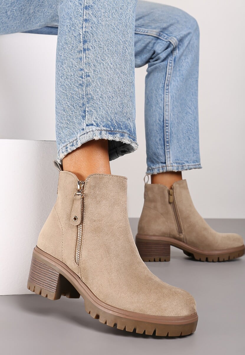 Czarne Botki Sztyblety na Słupku Wykończone Ozdobnym Suwakiem Terillda