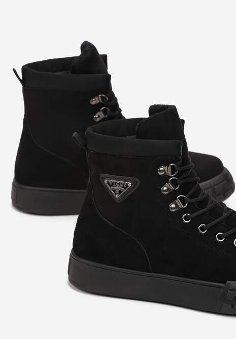 Czarne Traperki Ocypalle