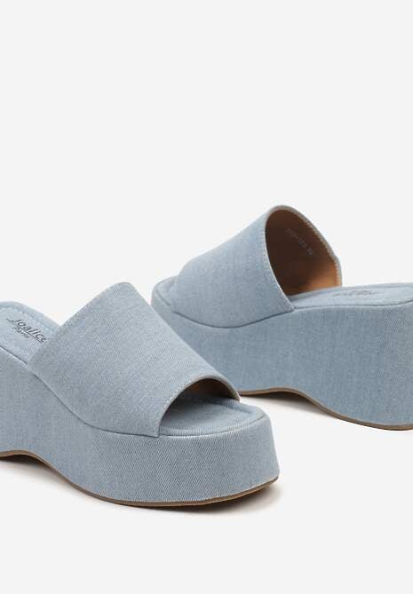 Jasnoniebieskie Klapki Stylizowane na Jeans na Platformie i Koturnie Devolia