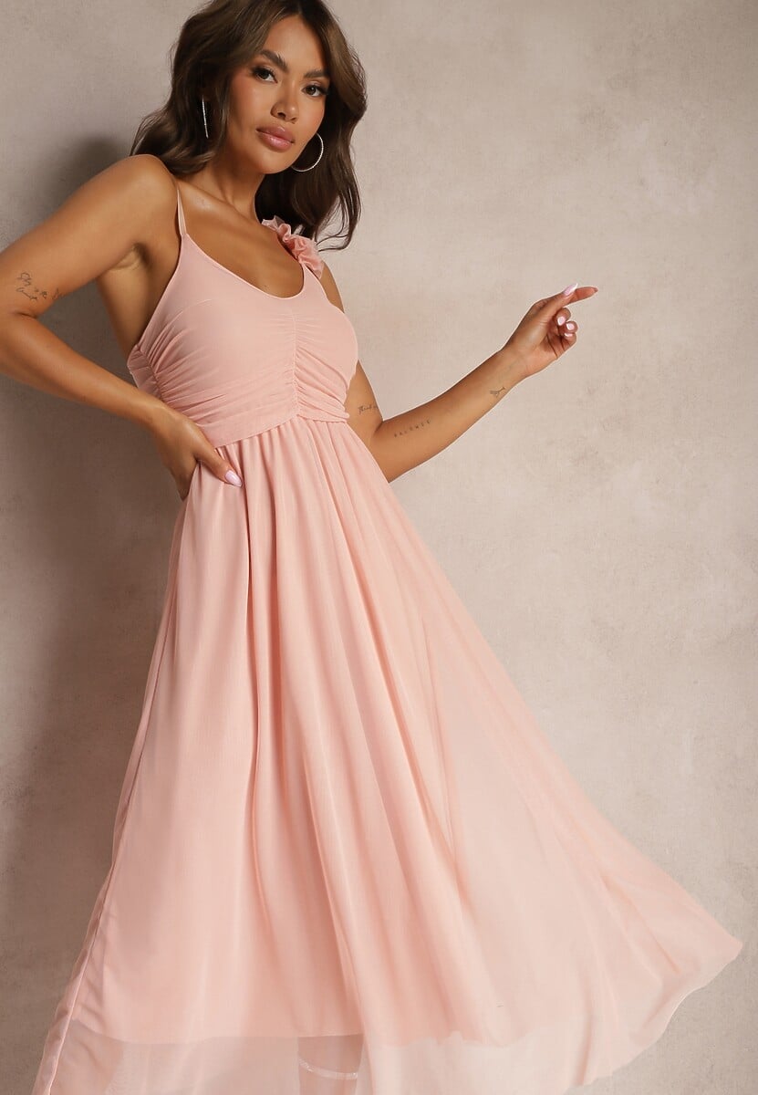 Czarna Rozkloszowana Sukienka na Ramiączkach z Gumką w Pasie z Falbankami Zafara