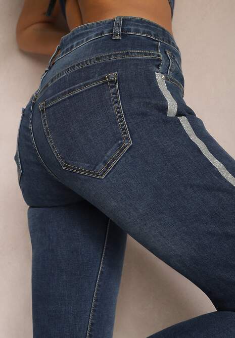Granatowe Jeansy o Fasonie Skinny z Lampasami z Brokatu Qistella