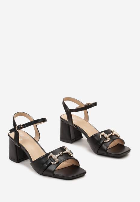 Czarne Sandały bez Pięty na Słupku z Klamrą i Cyrkoniami Retiva