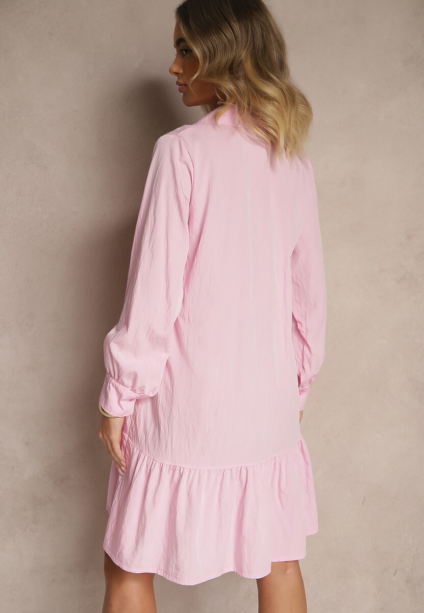 Różowa Koszulowa Sukienka z Wiskozą Zakończona Falbanką Tirzedi