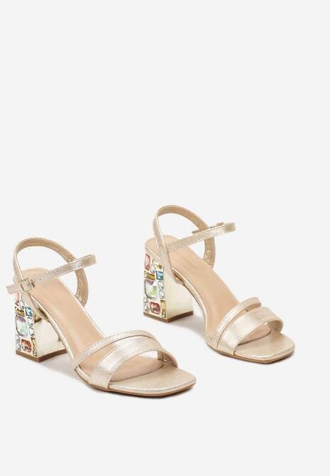 Złote Sandały Zapinane na Sprzączkę z Kryształkami na Słupku i Brokatem Laquie