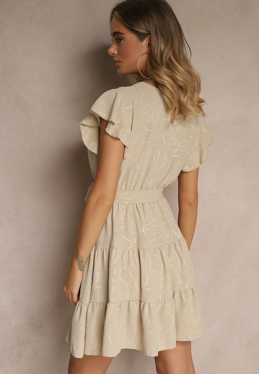 Beżowa Rozkloszowana Sukienka z Paskiem i Falbanami Lilarea