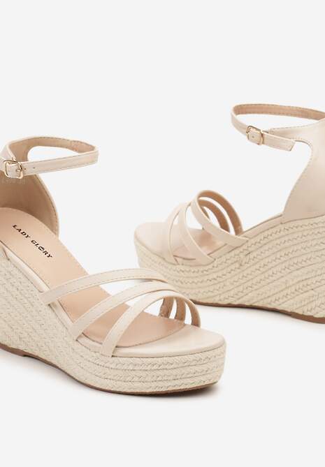 Beżowe Sandały na Grubej Podeszwie i Koturnie z Plecionki Tinasihe