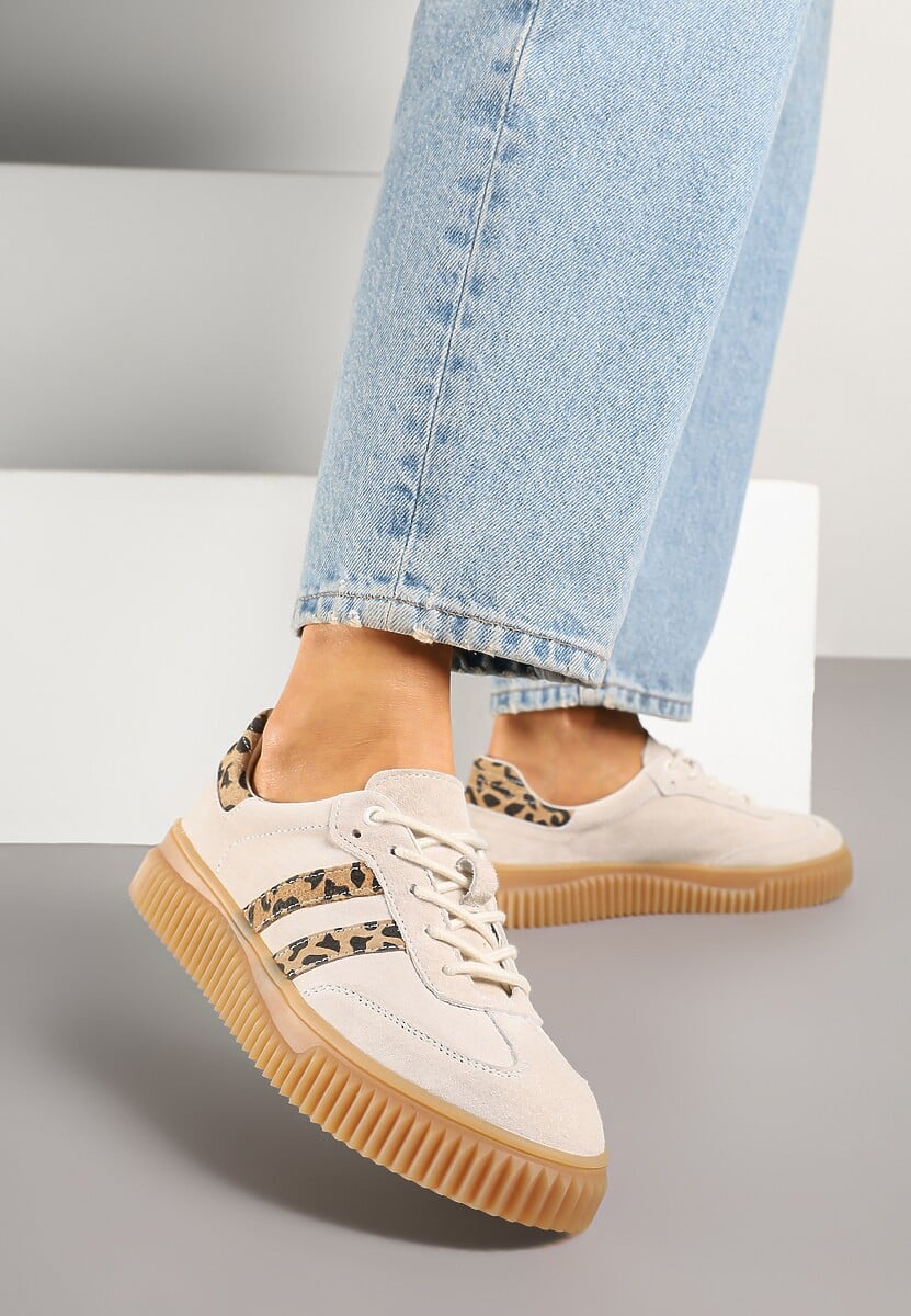 Beżowe Zamszowe Sneakersy w Stylu Kultowych Tenisówek ze Skórzaną Wkładką i Wzorem w Panterkę Tenannia