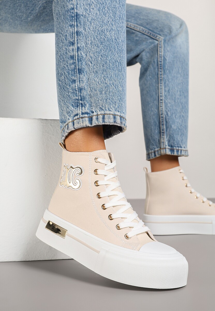 Czarne Trampki na Platformie z Wysoką Cholewką i Naszywką Nurissea