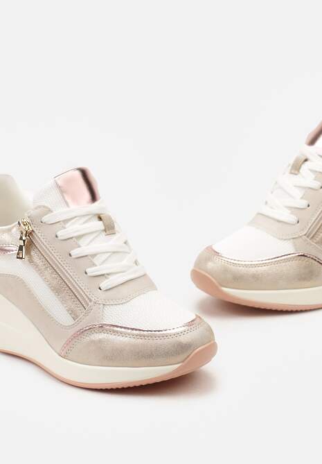 Beżowe Sneakersy Ozdobione Suwakiem i Metalowymi Aplikacjami na Koturnie Warranta