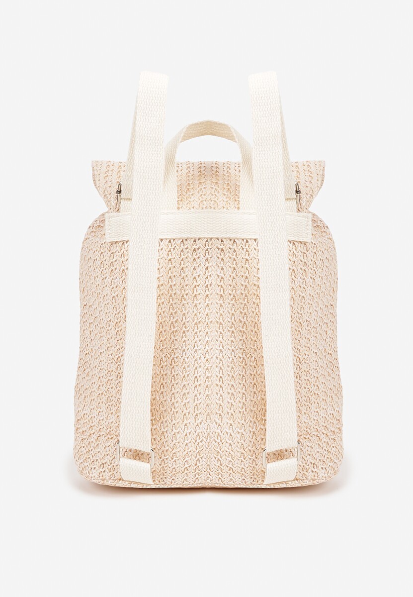 Beżowy Pleciony Plecak z Klapą w Kwiatowy Wzór Zdobiony Frędzlami Lunalisea