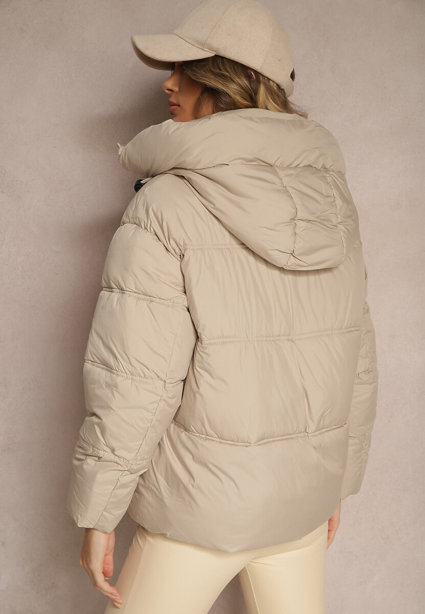 Jasnobeżowa Pikowana Kurtka z Kapturem ściągaczami i Troczkami Hedidra