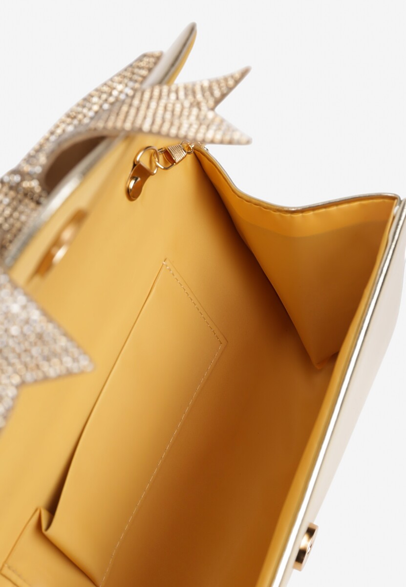 Złota Torebka Kopertówka z Łańcuszkiem Zdobiona Kokardą z Cyrkonii Erhadia