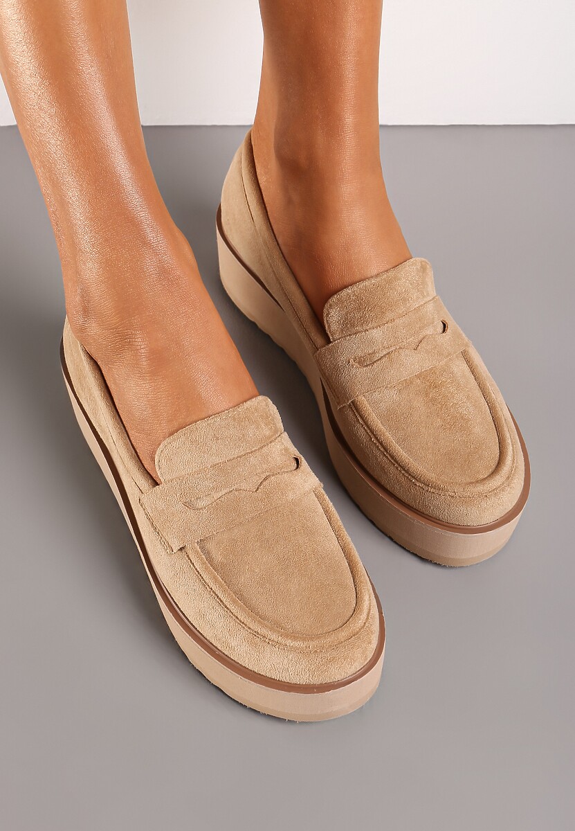 Ciemnobeżowe Półbuty w Stylu Mokasynów z Imitacji Zamszu na Platformie Vhisper