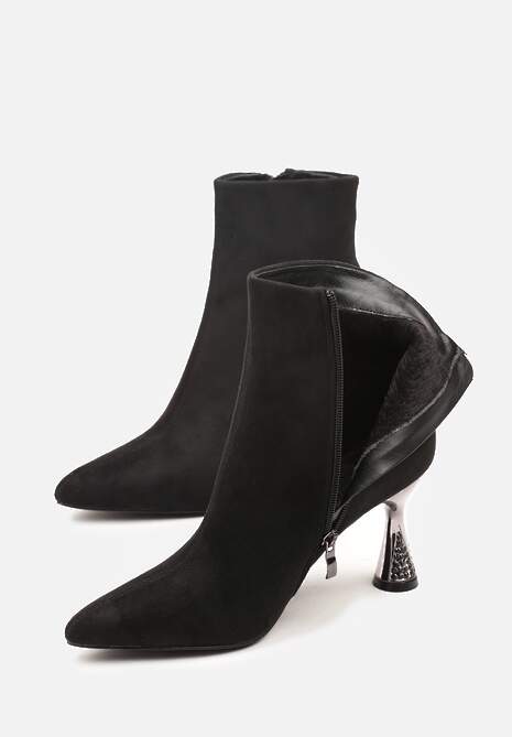 Czarne Botki Vices z Noskiem w Szpic na Klepsydrowym Obcasie Cinella
