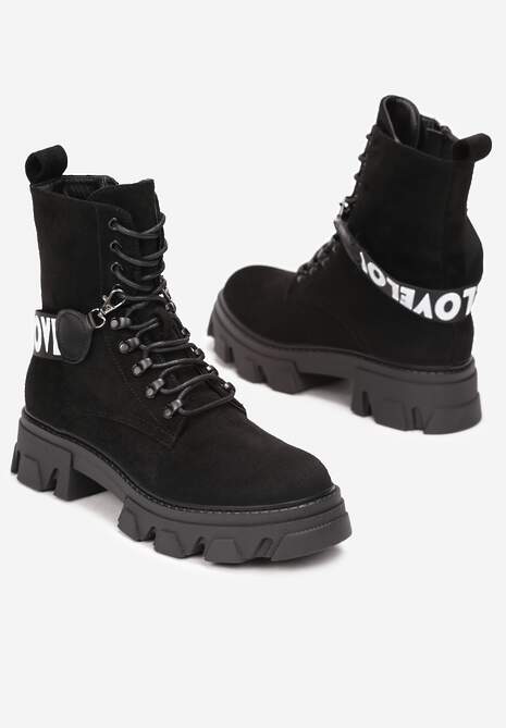 Czarne Botki Chyalose