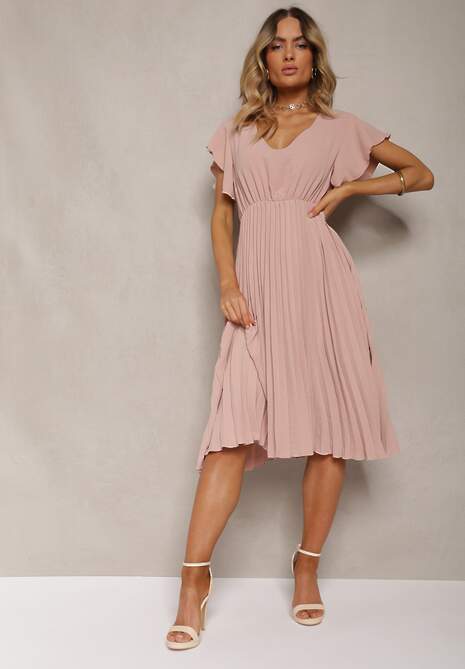 Ciemnoróżowa Rozkloszowana Sukienka z Plisami i Dekoltem w V Rissari