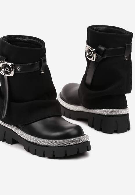 Czarne Botki z Cholewką Imitującą Nogawkę Zdobione Cyrkoniami i Paskiem z Klamrą Toriyana