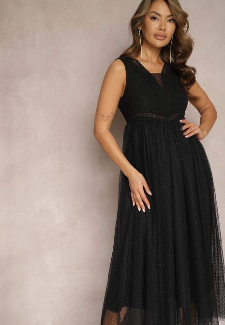 Czarna Maxi Sukienka o Rozkloszowanym Kroju z Koronką i Tiulem Herdolia