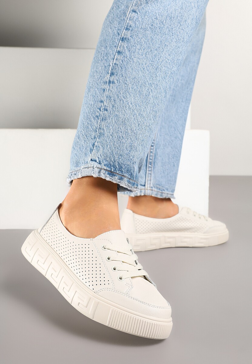 Beżowe Sneakersy ze Skóry Naturalnej z Perforacją Isolena