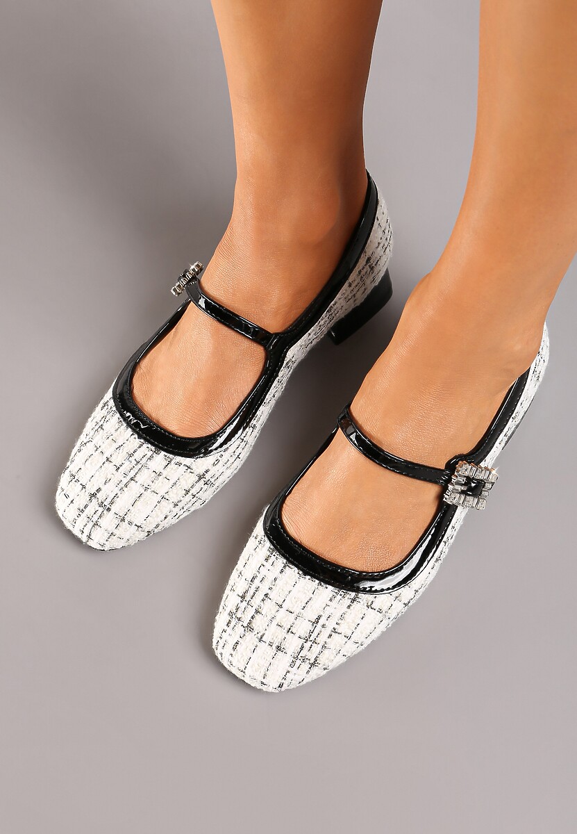 Białe Czółenka Tweedowe na Słupku w Stylu Mary Jane Ozdobione Lakierowanymi Wstawkami Valentta