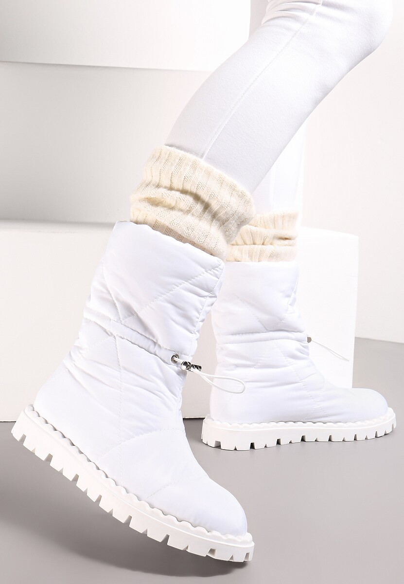 Białe Pikowane Śniegowce na Płaskiej Podeszwie z Protektorem Cornita