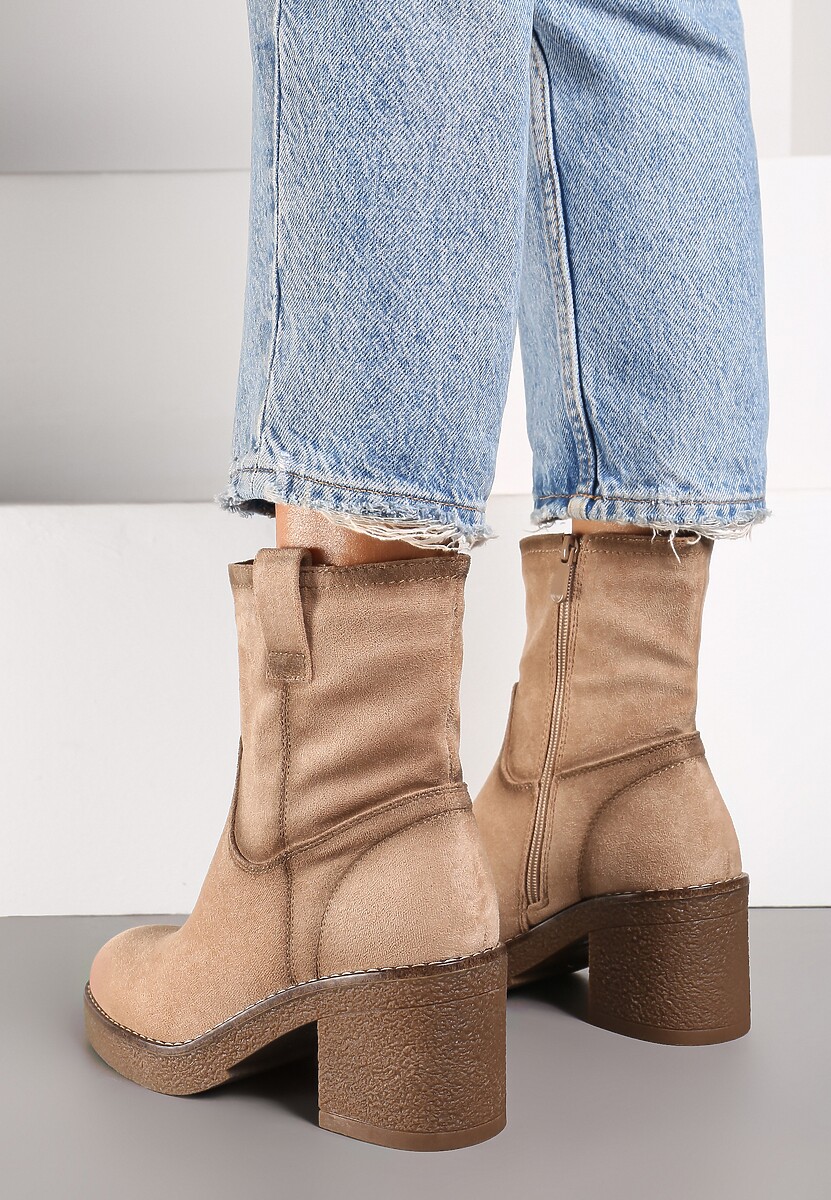 Beżowe Ocieplane Botki na Słupku Ozdobione Paskiem Asintila