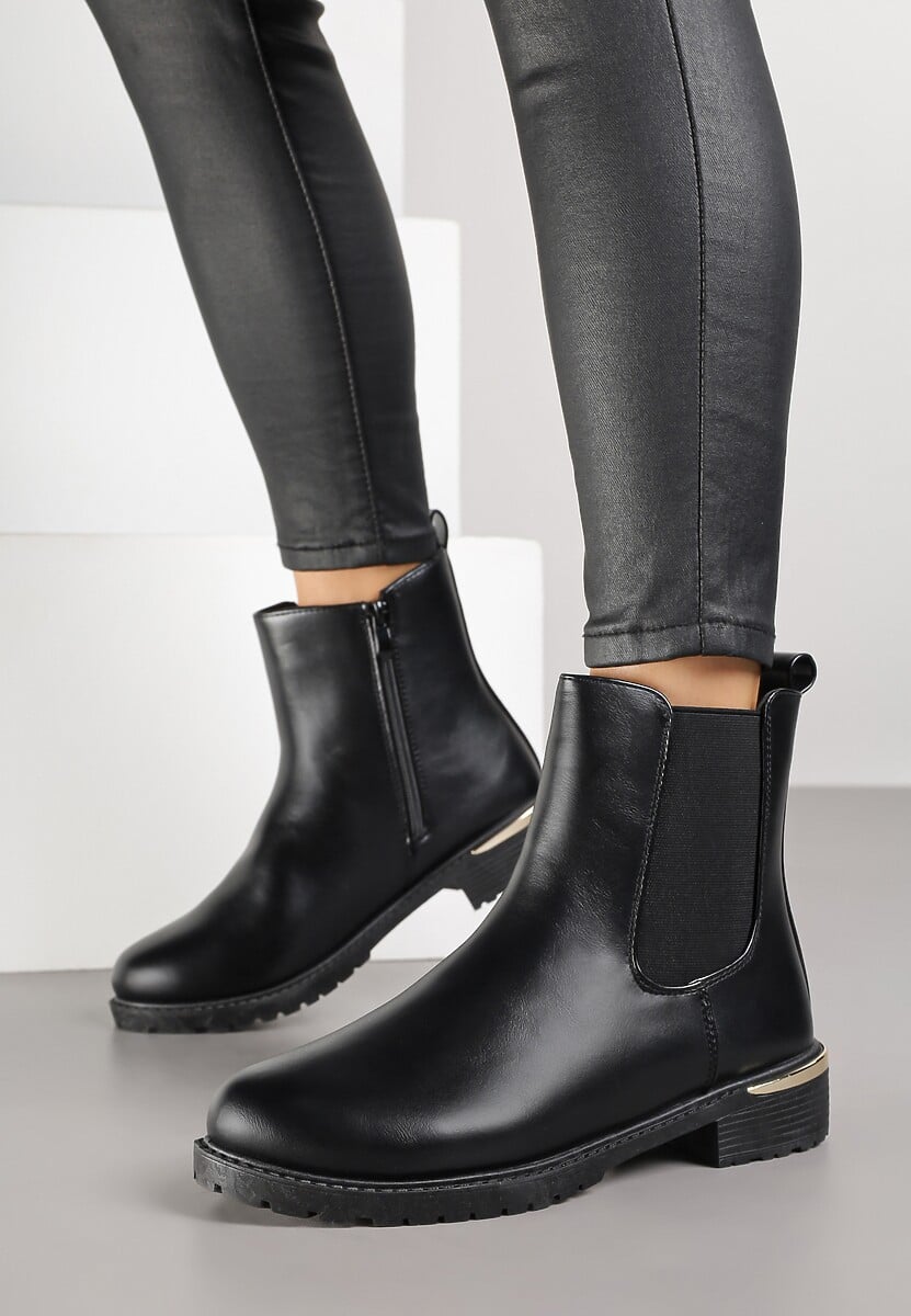 Czarne Botki Sztyblety Ozdobione Elastycznym Elementem Clasina