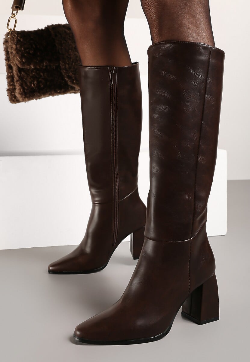 Czarne Casualowe Kozaki na Słupku Linnariela