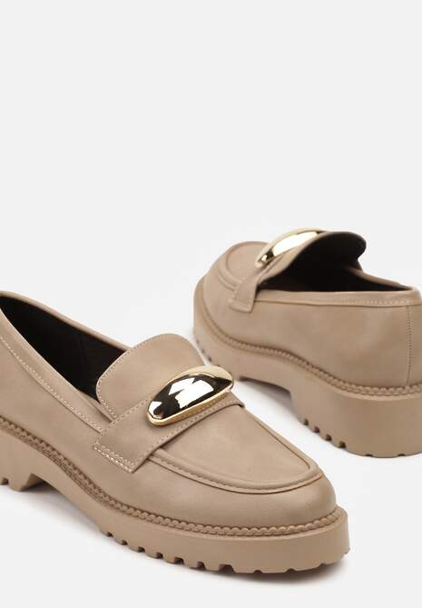 Ciemnobeżowe Mokasyny Vices z Wkładką ze Skóry Naturalnej z Metaliczną Aplikacją Fergia