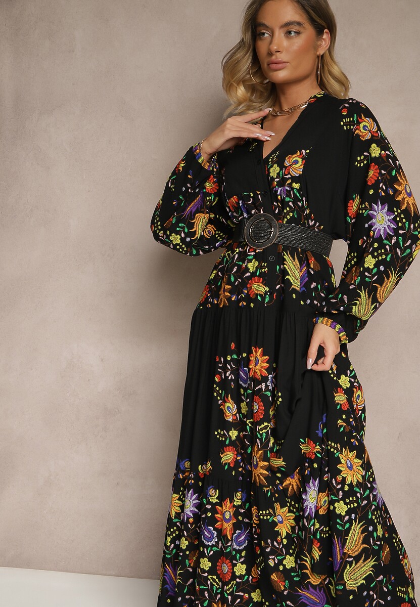 Czarna Rozkloszowana Sukienka z Wiskozy w Kwiaty Clevea