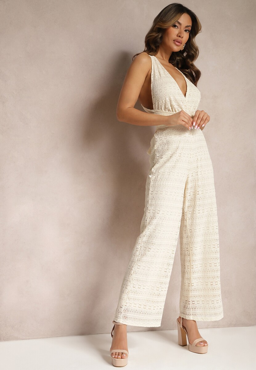 Jasnobeżowy Długi Kombinezon Ażurowy z Kopertową Górą Bez Rękawów Ancrida