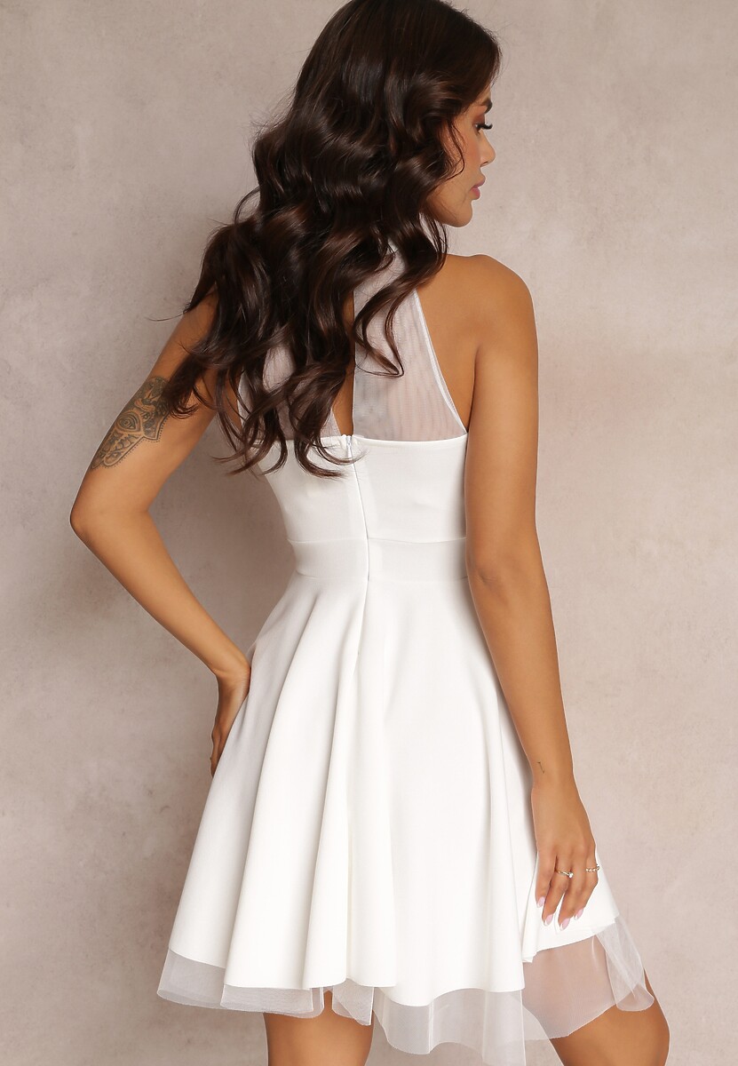 Biała Sukienka Rozkloszowana z Tiulową Wstawką Leonela