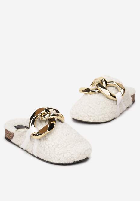 Białe Klapki z Ozdobnym Łańcuchem Dewerli