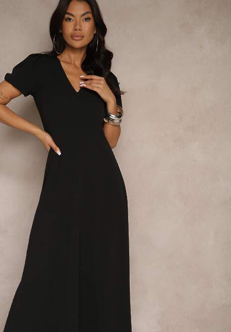 Czarna Rozkloszowana Sukienka z Lekko Bufiastymi Rękawami i Dekoltem V Efrusae