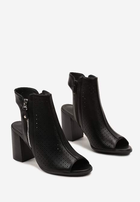 Czarne Botki Wycięte za Kostkę z Ozdobnym Suwakiem i Ażurową Cholewką Arcida