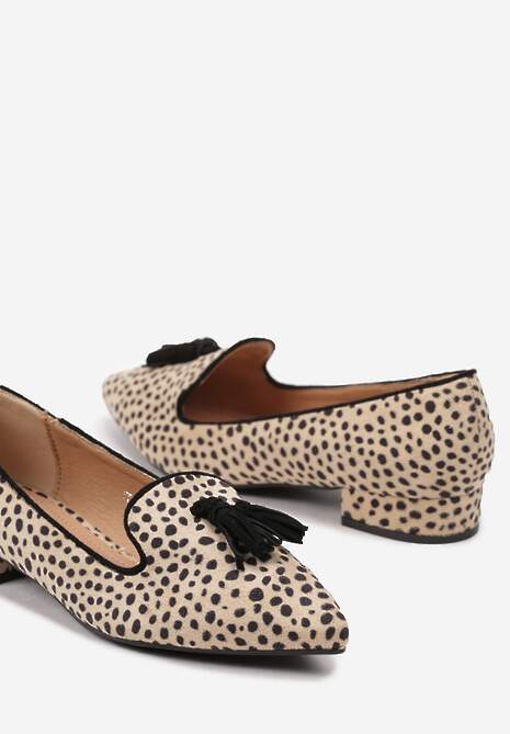 Beżowe Czółenka Mokasyny na Słupku Ozdobione Frędzlami i Kropkami Bianath