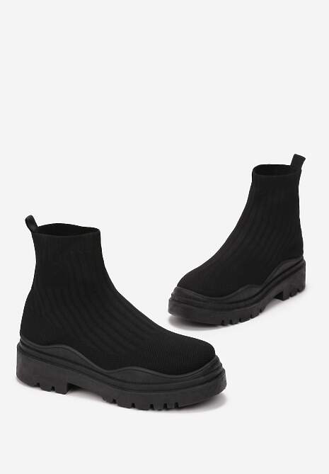 Czarne Botki z Elastyczną Cholewką Ganeon